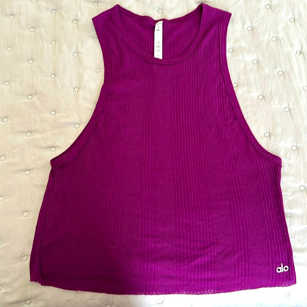 Alo yoga purple top